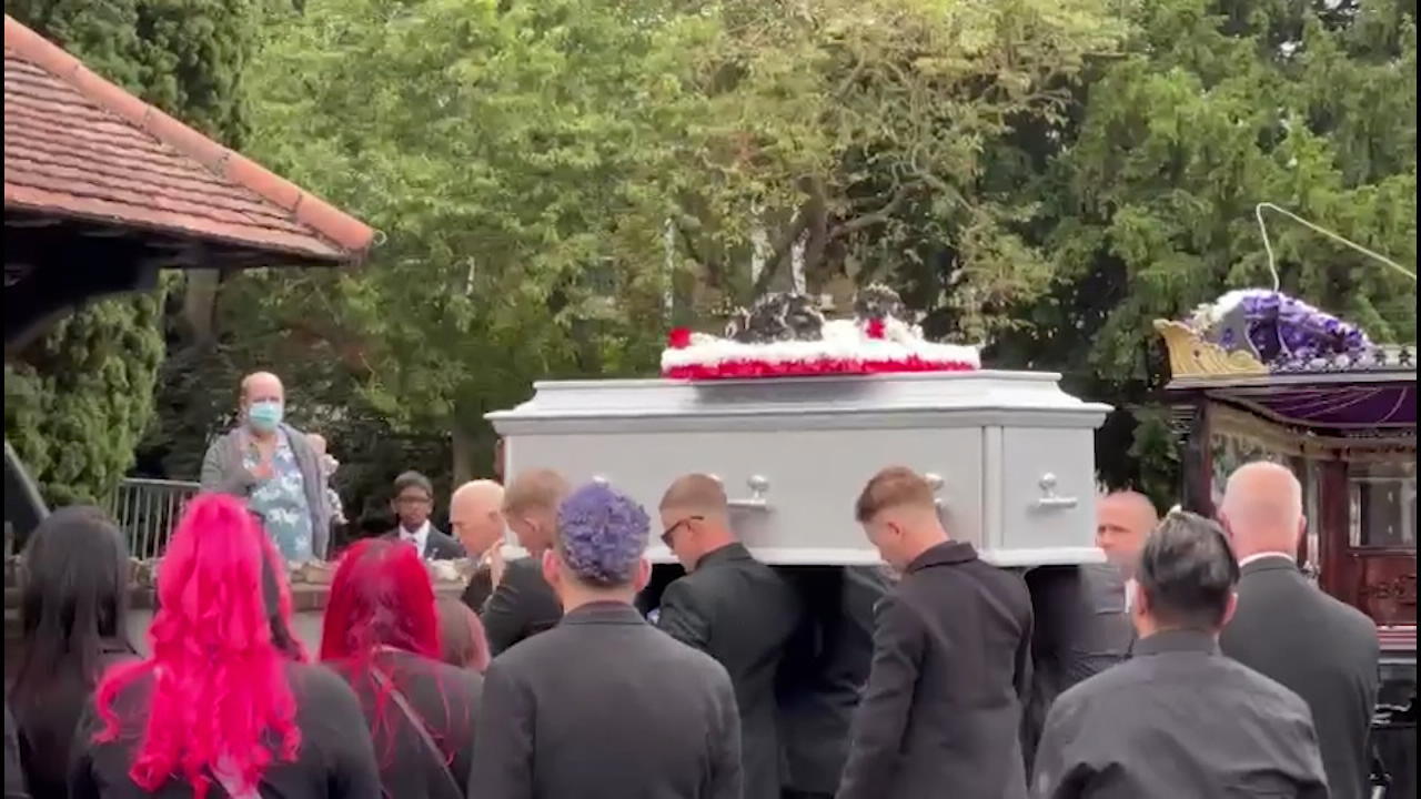 Heute wird Archie Battersbee beerdigt Familie nimmt endgültig Abschied