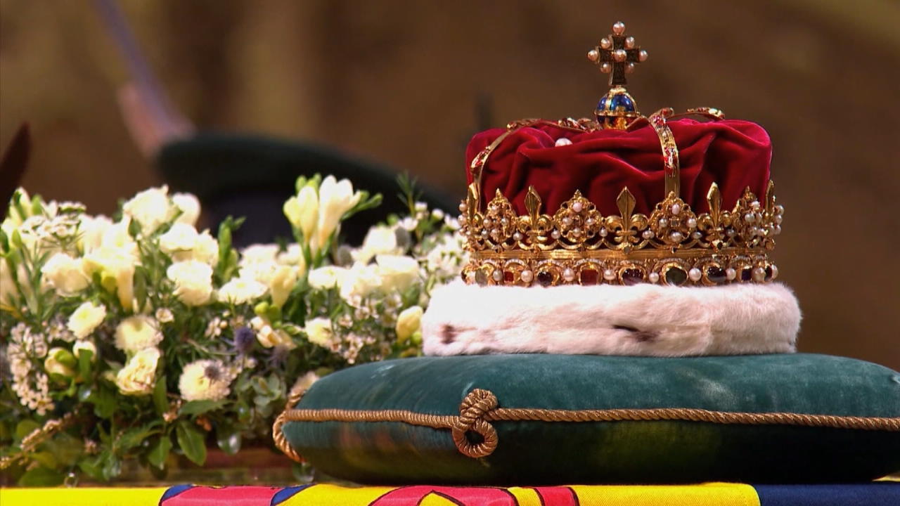 Il testamento della regina rimane sigillato Qual è stato il suo ultimo testamento?
