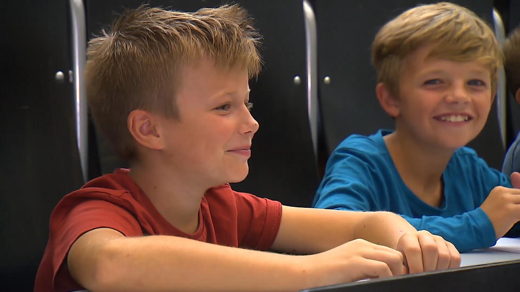 Die Kinderuni lässt kleine Akademiker Hörsaalluft schnuppern "Die Sitze sind viel bequemer als in der Schule!"