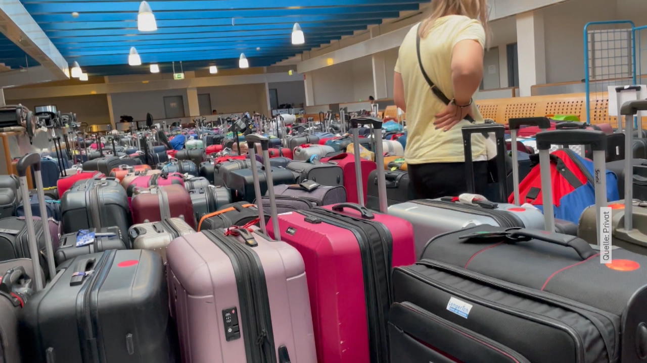 Airlines lassen Urlauber seit Monaten hängen Koffer verschollen