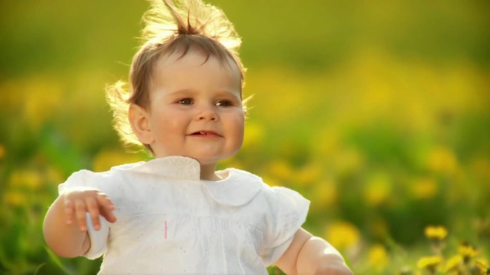 5 nombres modernos para bebés con significados feos