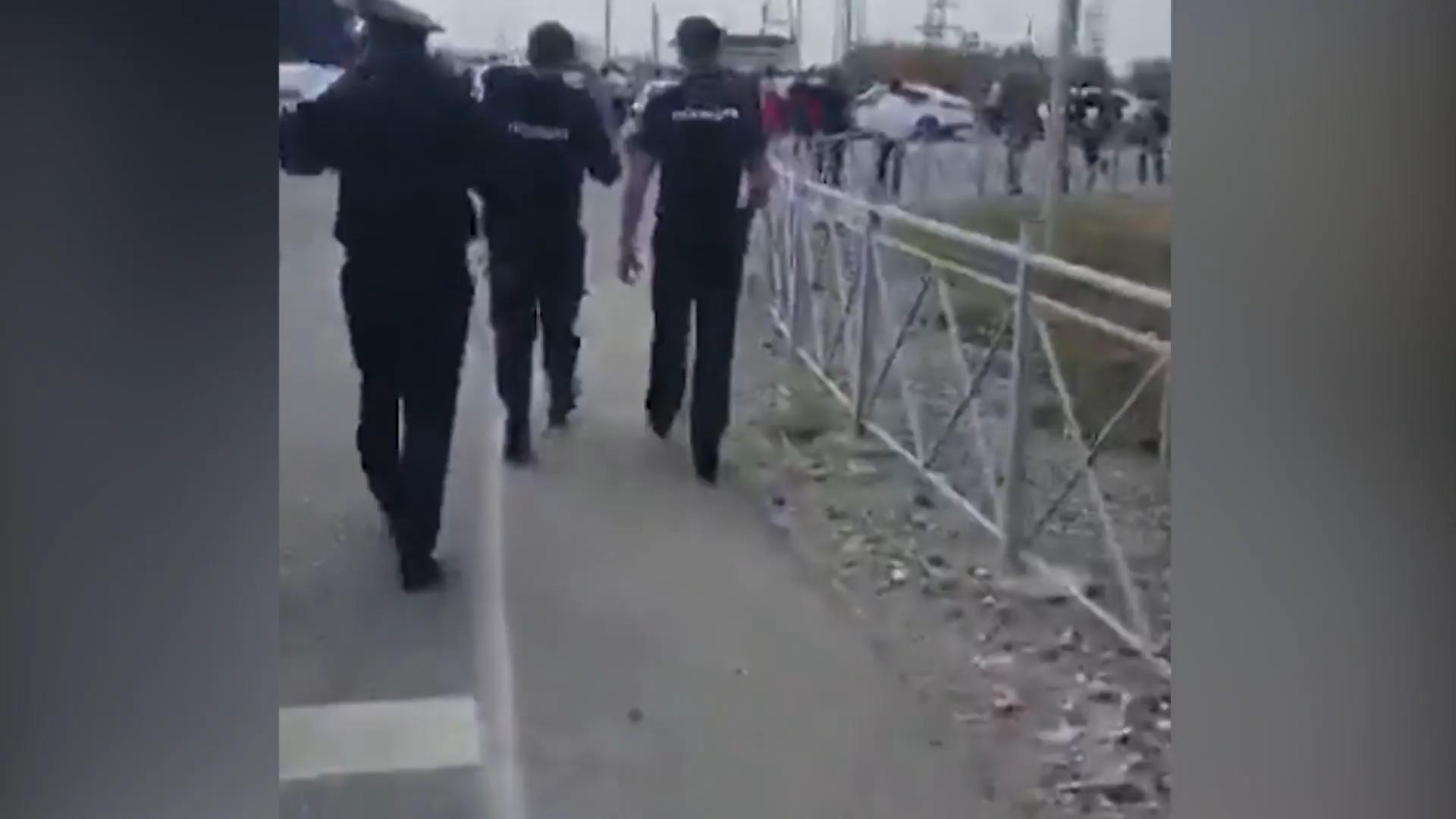 Dagestan: Russen wehren sich gegen Einberufung Straßenblockade und Konfrontation