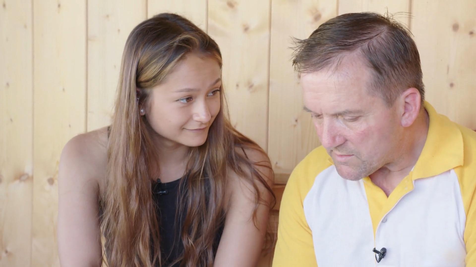 Narumols Tochter Jenny hilft Josef beim Antrag "Bauer sucht Frau"-Star  braucht Hilfe