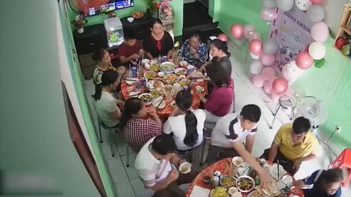 Geburtstagsparty mit Überraschungseffekt Vietnam
