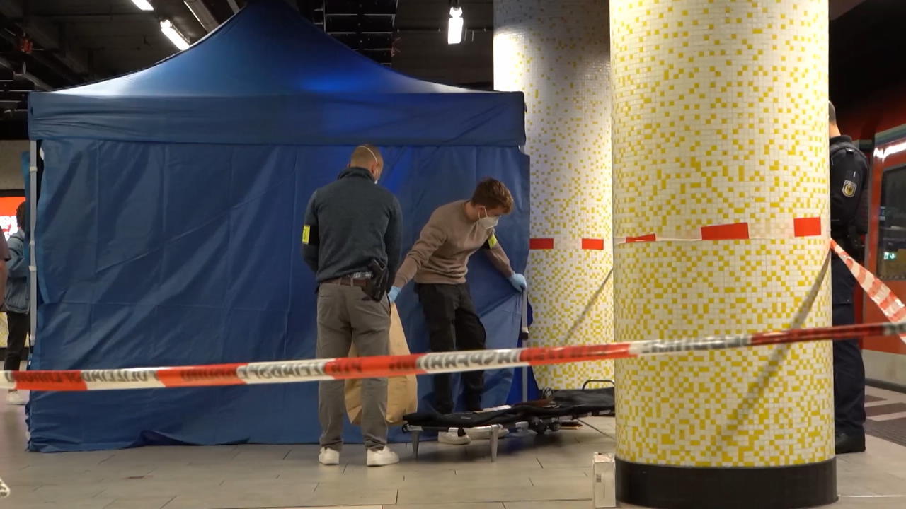 Bahn-Mitarbeiter findet Leiche auf Bahnsteig Horror-Fund in Frankfurt