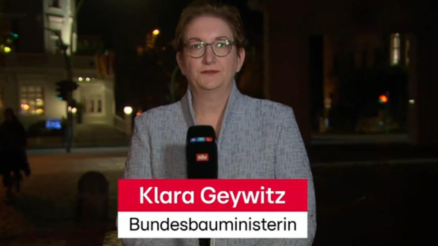 "Wir haben große Potenziale auf den Dachflächen" Bauministerin Klara Geywitz zu fehlenden Wohnungen