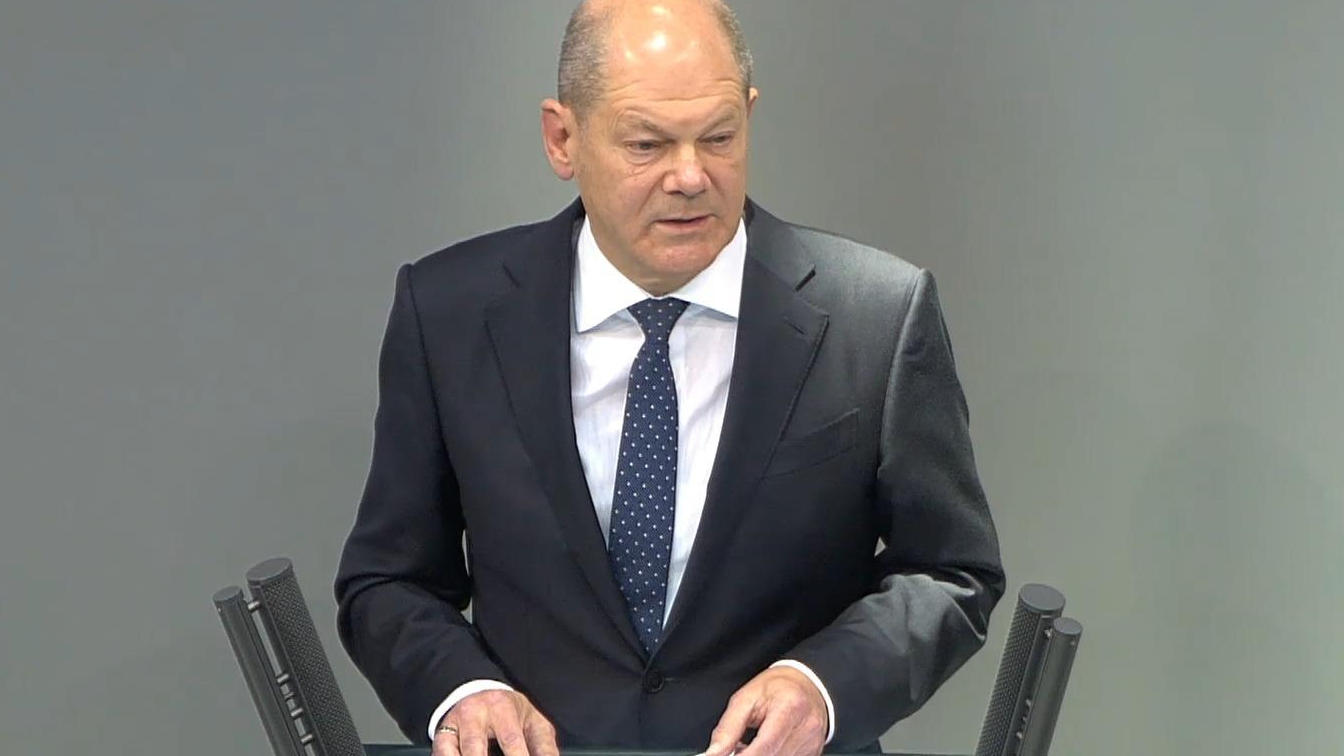 "Gemeinsam kommen wir durch den Winter" Olaf Scholz im Bundestag