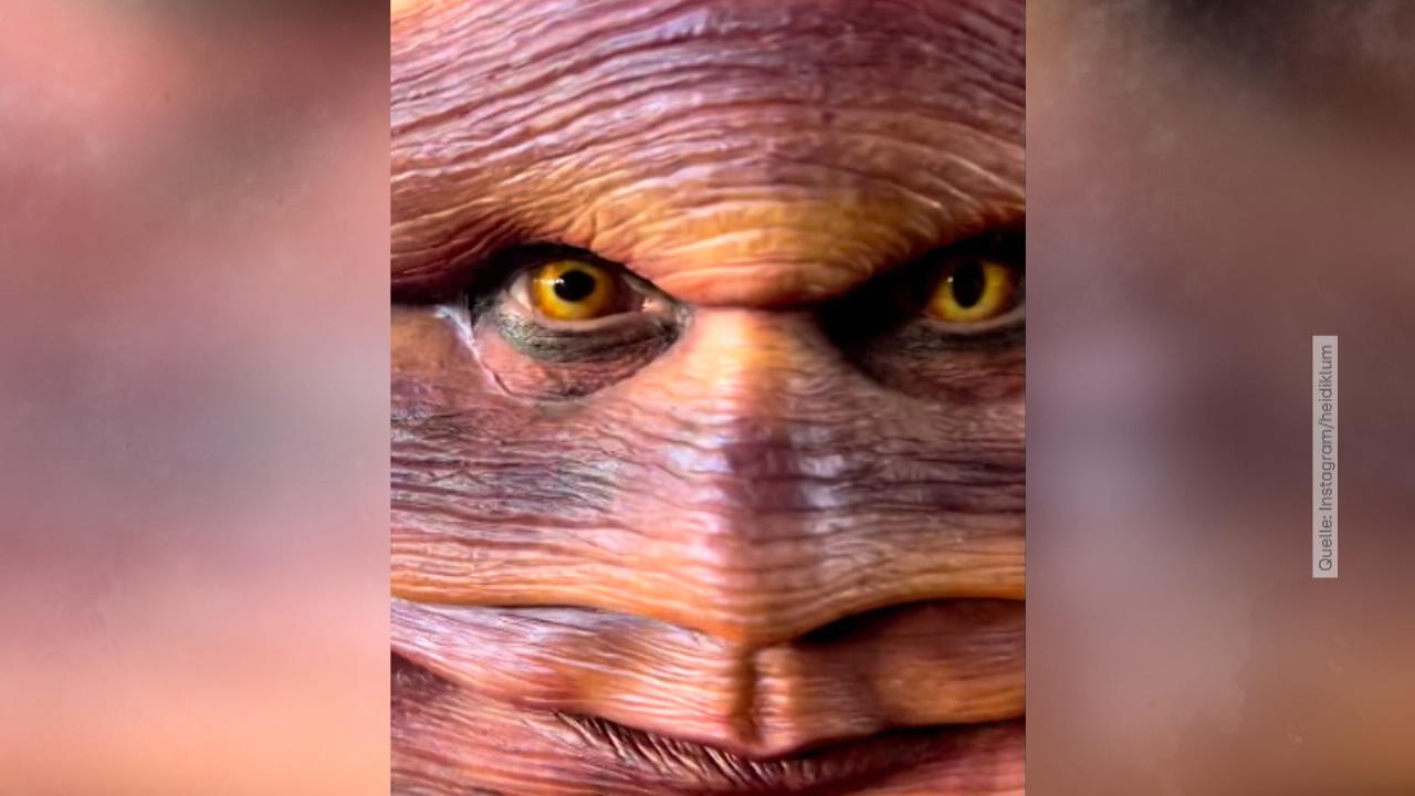 Das sind die Kostüme der  Stars Wurm, Frankenstein, his wife