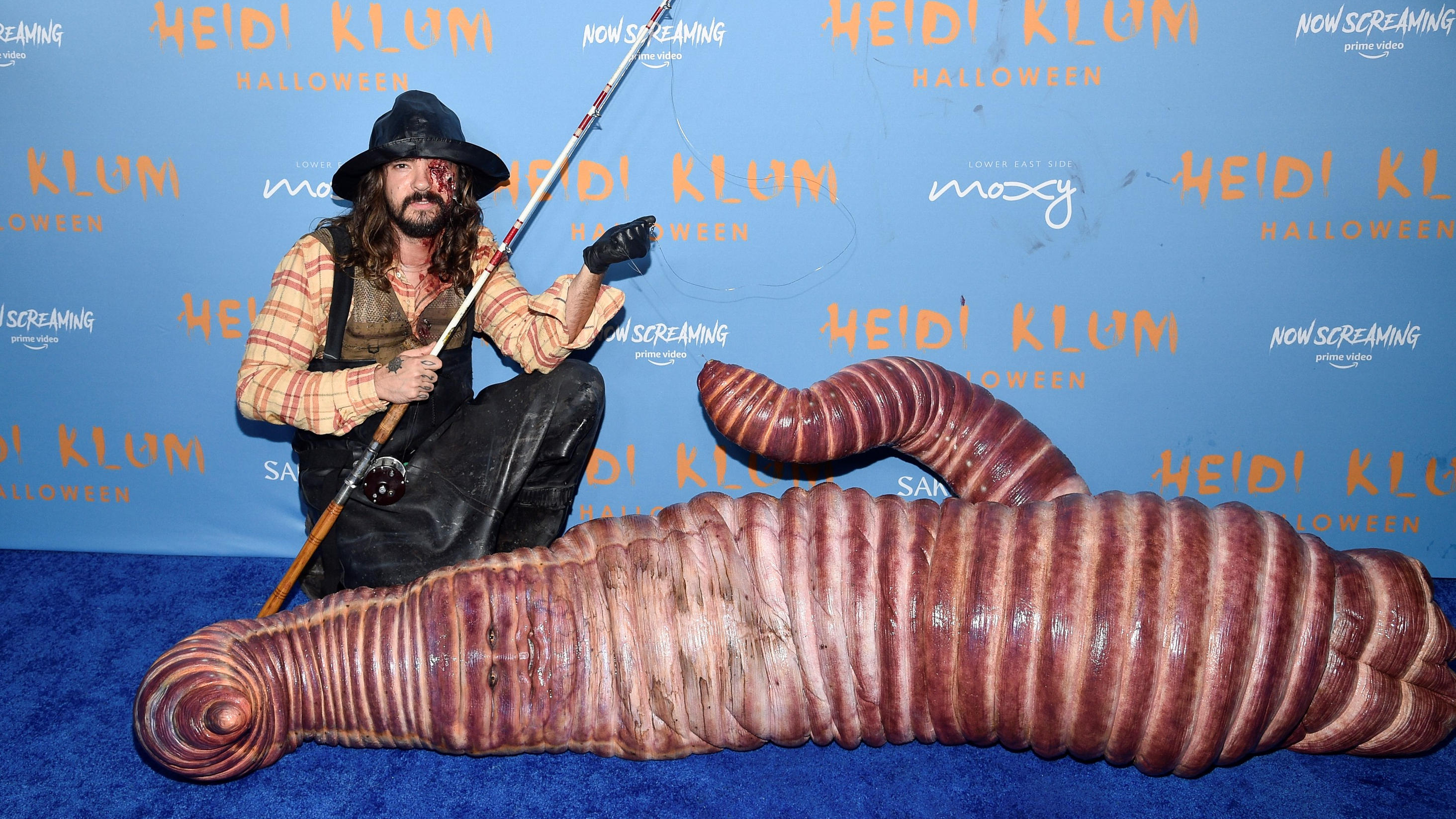 Tom Kaulitz hat seine Heidi an der Angel! Klums glitschiges Halloween-Kostüm