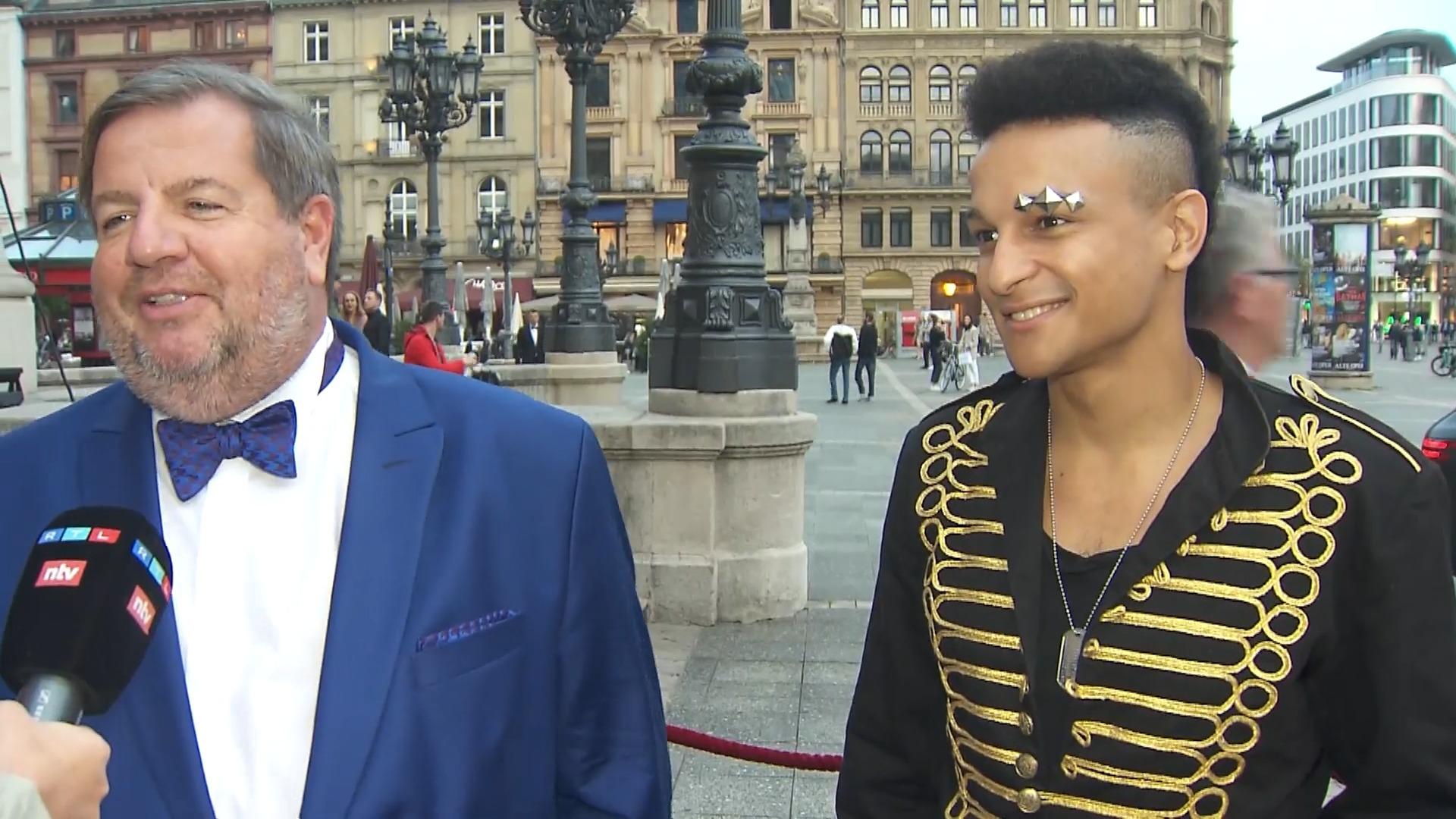 Prince Damien und Bernd Reisig auf der Frankfurter Markengal Ungleiches Duo
