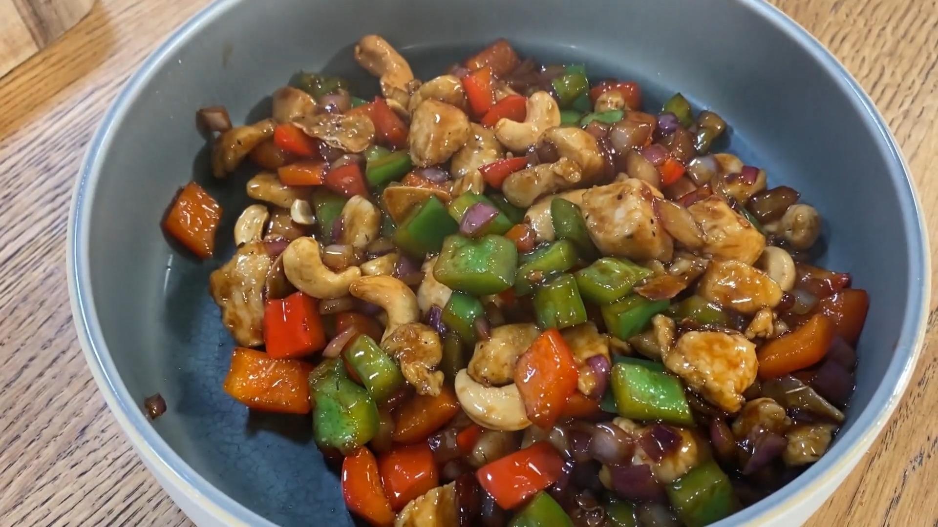 Hensslers schnelle Nummer: Chicken "chinesische Palast-Art" Blitzrezept