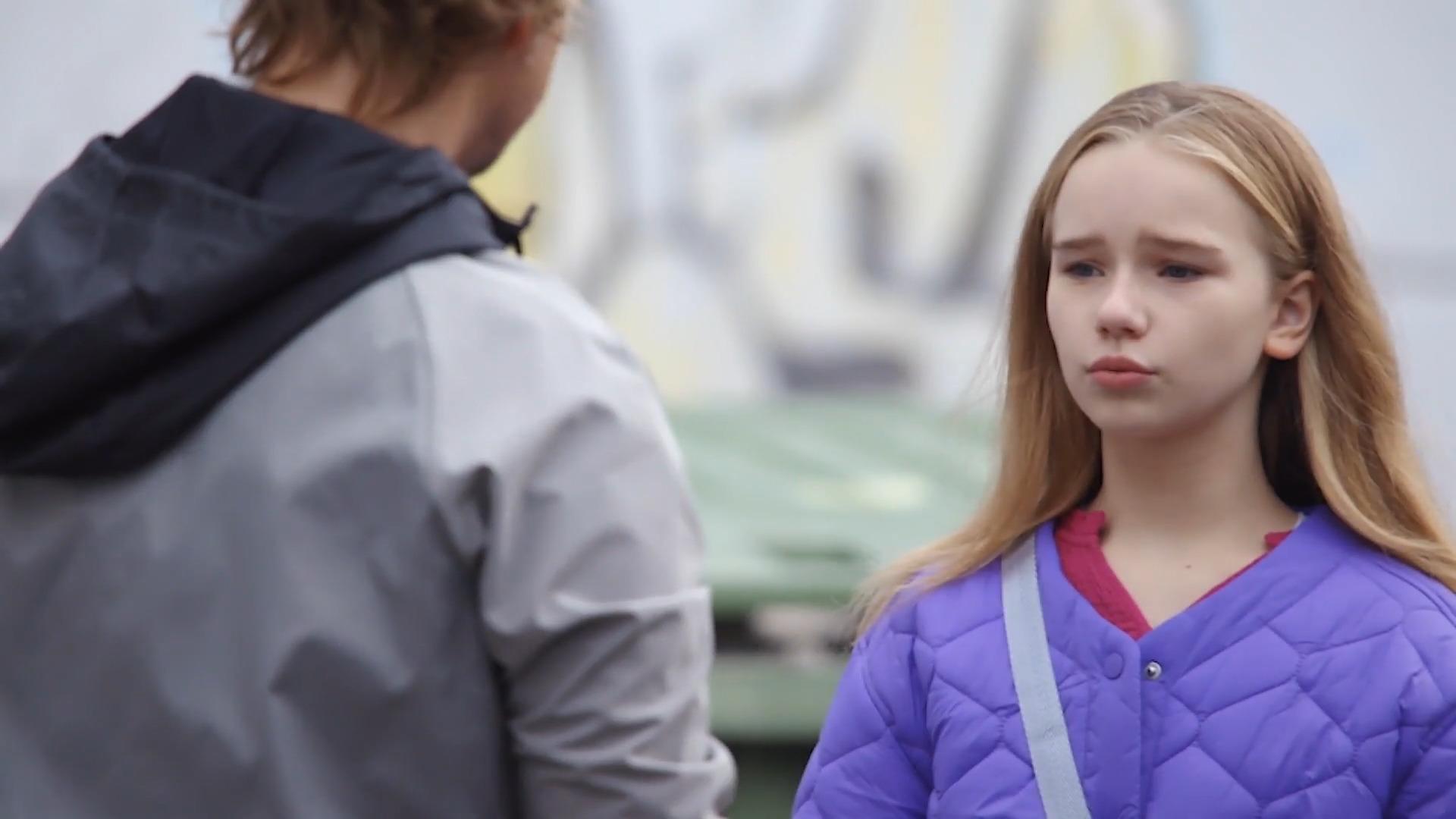 Sophia erfährt enttäuscht, dass Finn weggeht AWZ-Folge vom 24.11.22