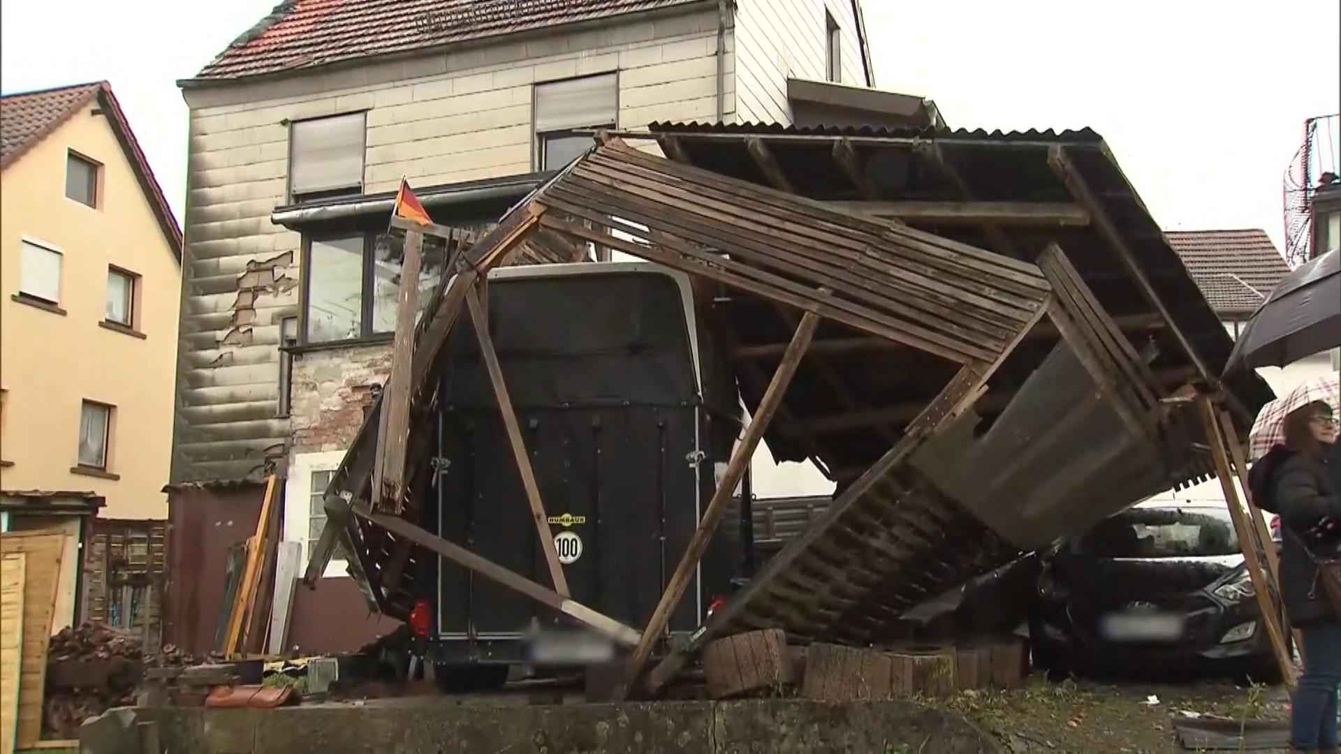 Schäden nach Unwetter im Saarland 