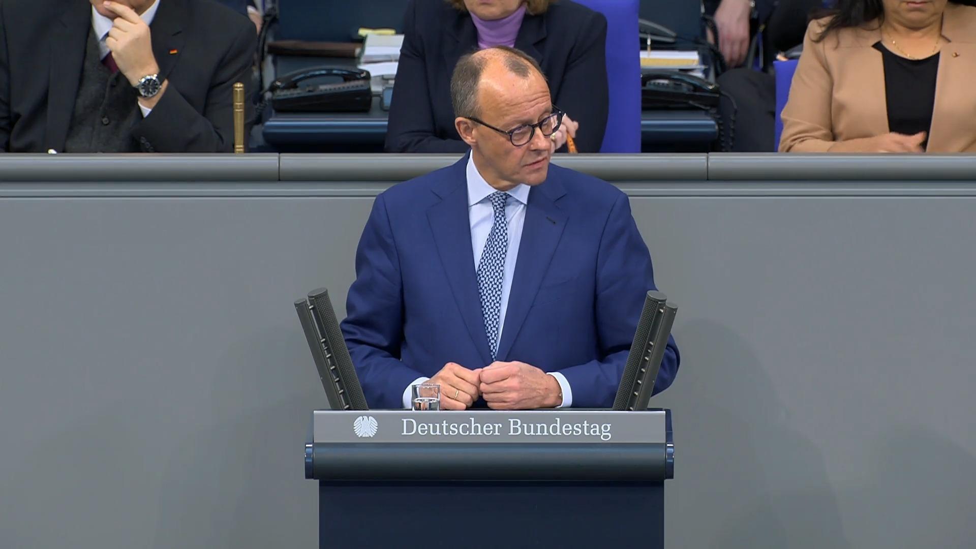 "Herr Bundeskanzler, Sie haben diese Chance nicht genutzt" Friedrich Merz in der Generaldebatte im Bundestag