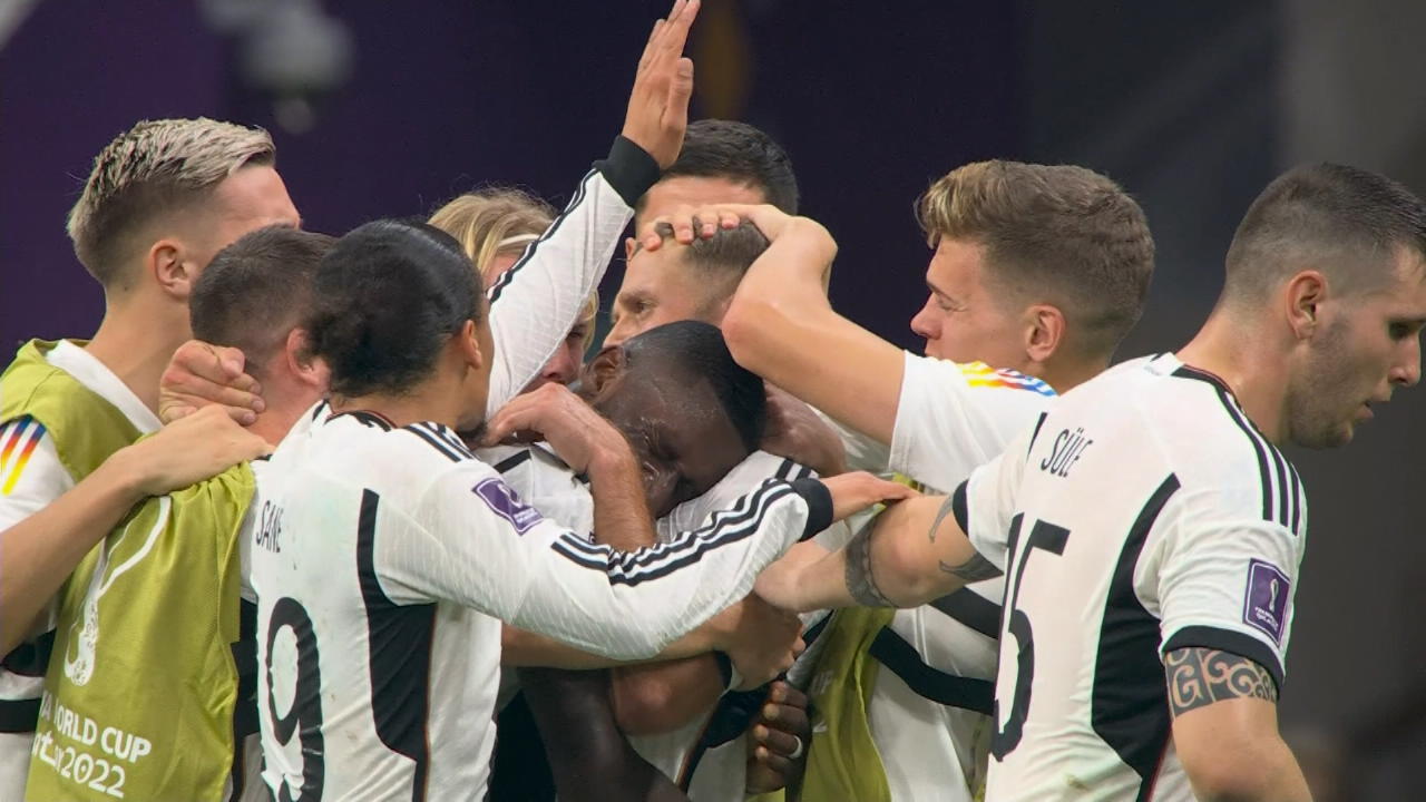 DFB-Elf darf aufs Weiterkommen hoffen DFB-Elf darf aufs Weiterkommen hoffen