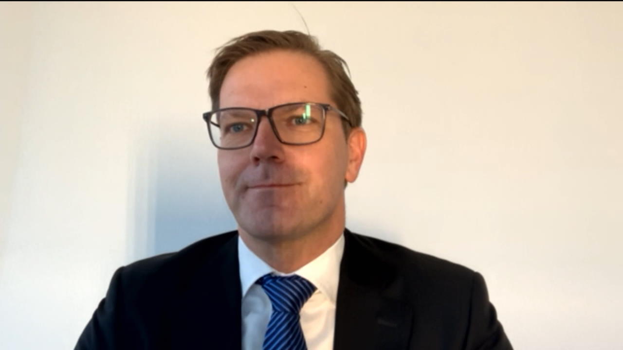 Onlinehändler will 47 Galeria-Filialen übernehmen Chef von buero.de im Interview