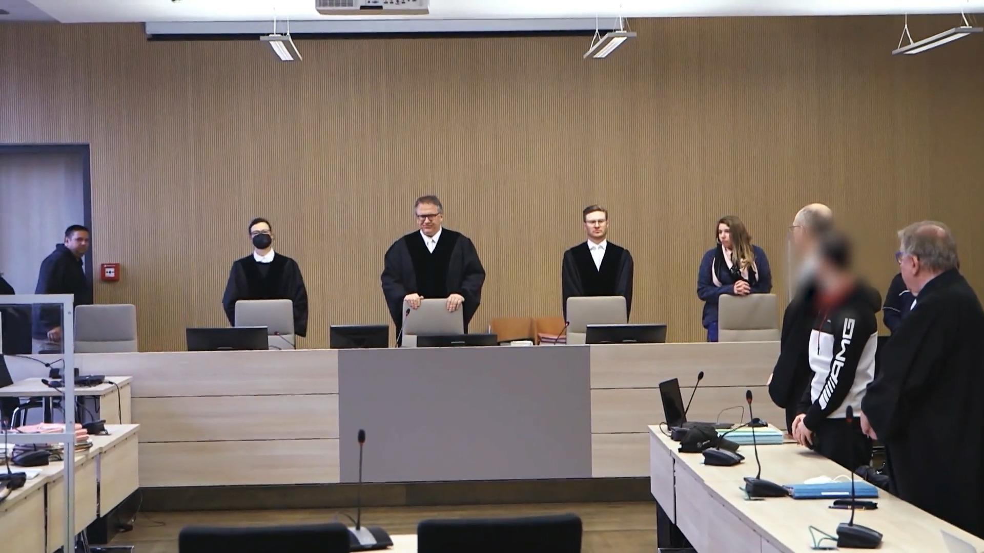 Prozess um Folter-Mord Sadisten-Paar vor Gericht