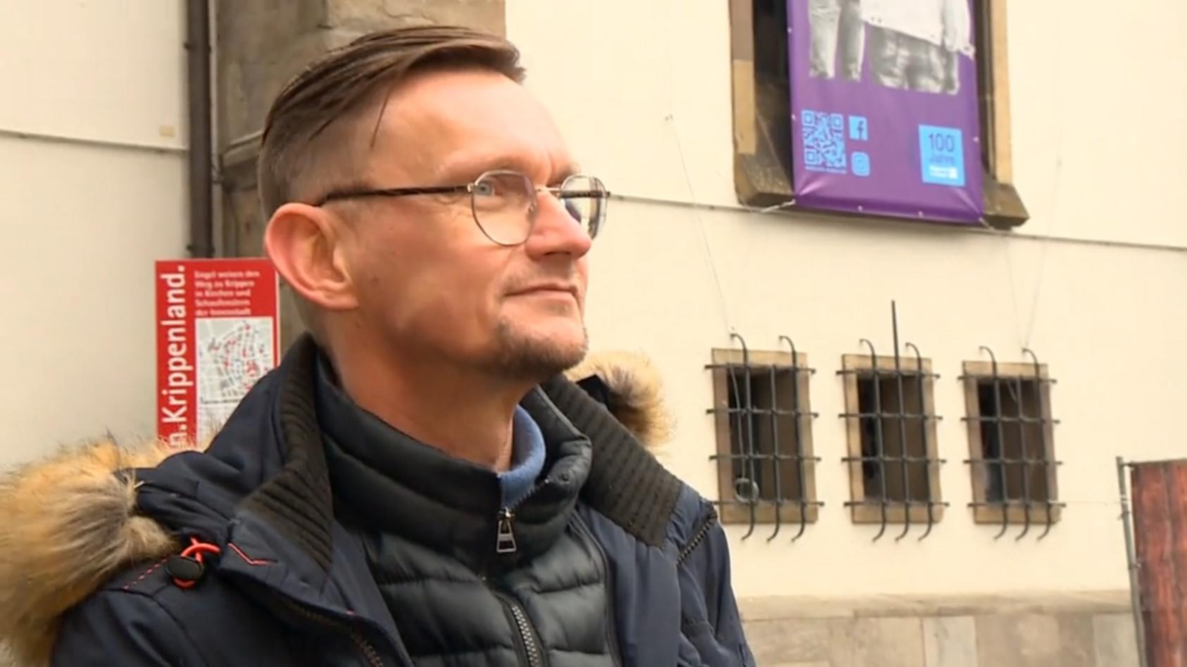 Aufklären über Krankheit Welt-Aids-Tag