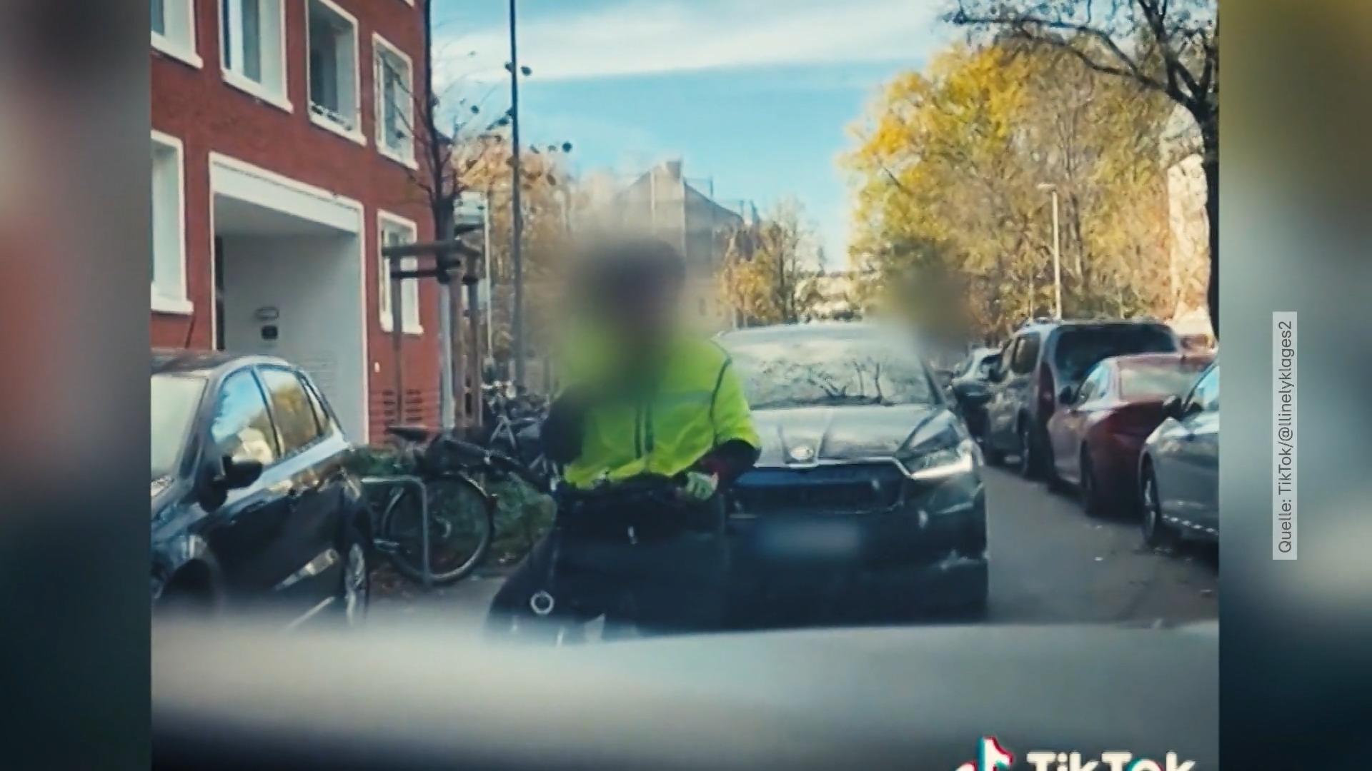 Radfahrer gegen Autofahrer - Krisenregion Straße Video mit keifender Radfahrerin