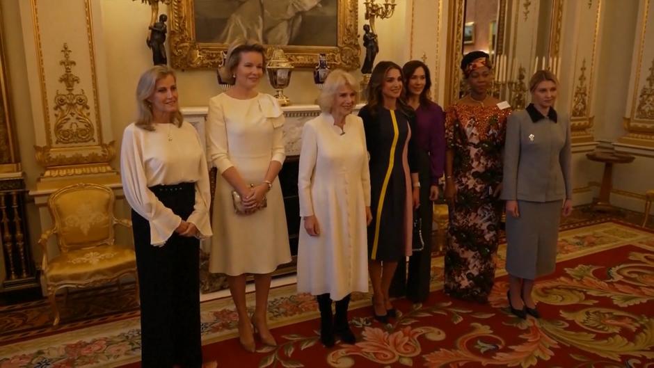 Palast Beben Rassismus Skandal Auf Königin Camillas Event 
