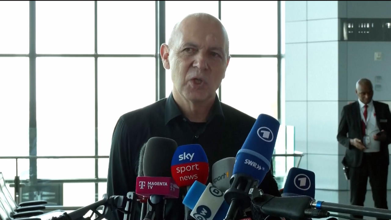 Neuendorf kündigt DFB-Krisengipfel mit Flick und Bierhoff an "Geordnetes Verfahren"