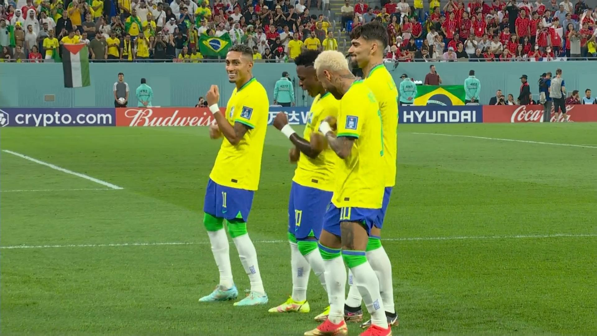 Brasilien tänzelt mit Gala ins Viertelfinale Ein Tor schöner als das andere