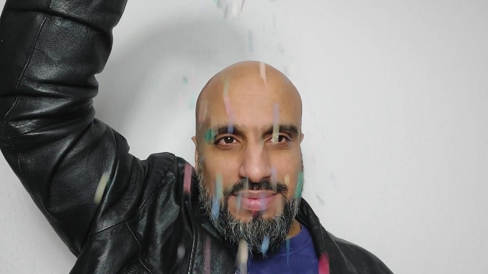 Der Comedian will seinen inneren Schweinehund "entlassen" Abdelkarim ist bei "Let's Dance" 2023 dabei