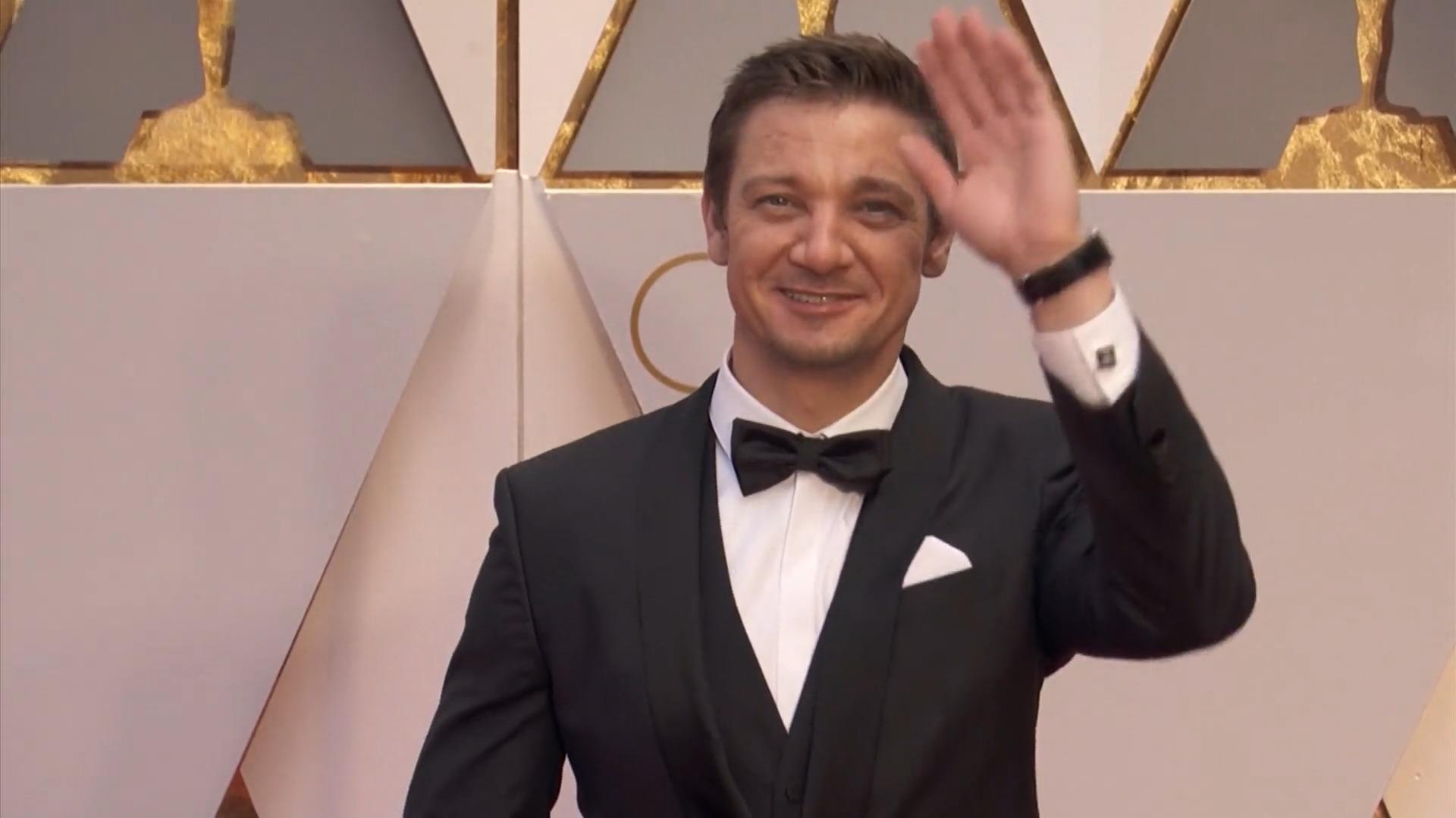 Update nach Schneepflug-Unfall Jeremy Renner