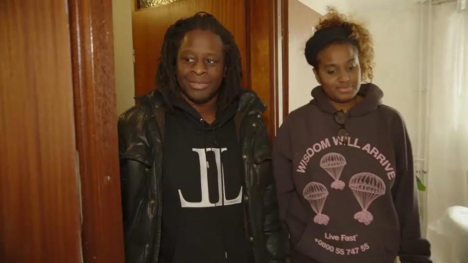 Mola Adebisi: Das ist sein neues Eigenheim Daisy Dee hilft