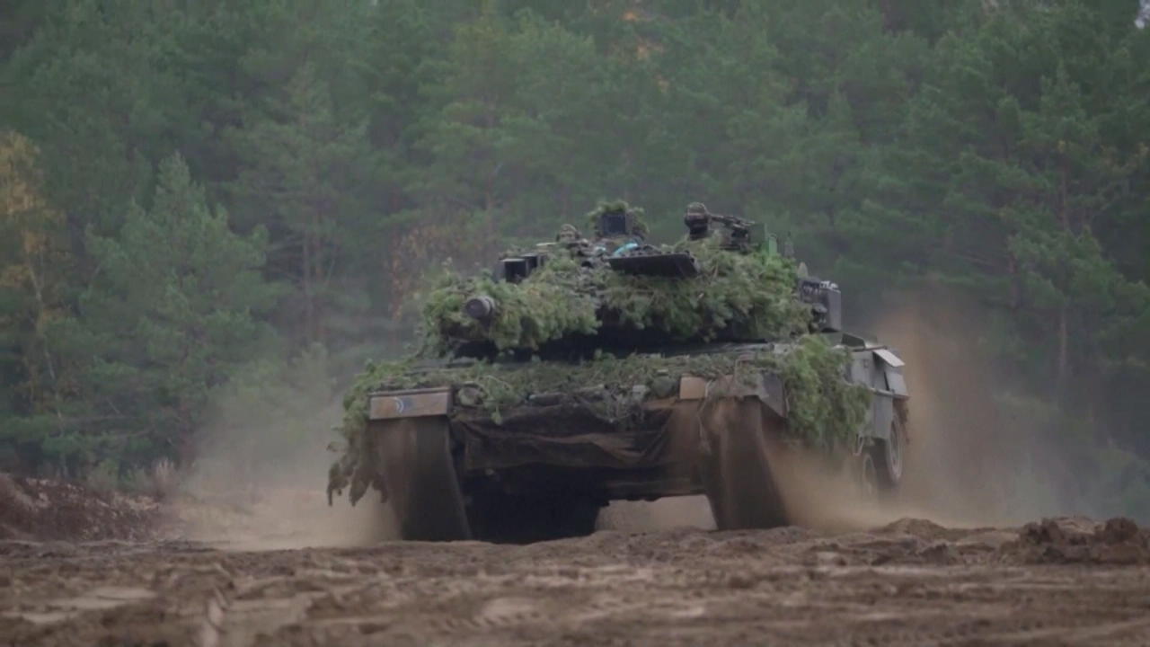 Leopard-Panzer für die Ukraine? Druck auf Scholz wächst