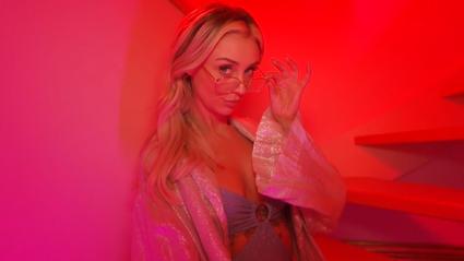 Greifswalder Lehrerin auf OnlyFans: Bertha Friebergs lukrativer
