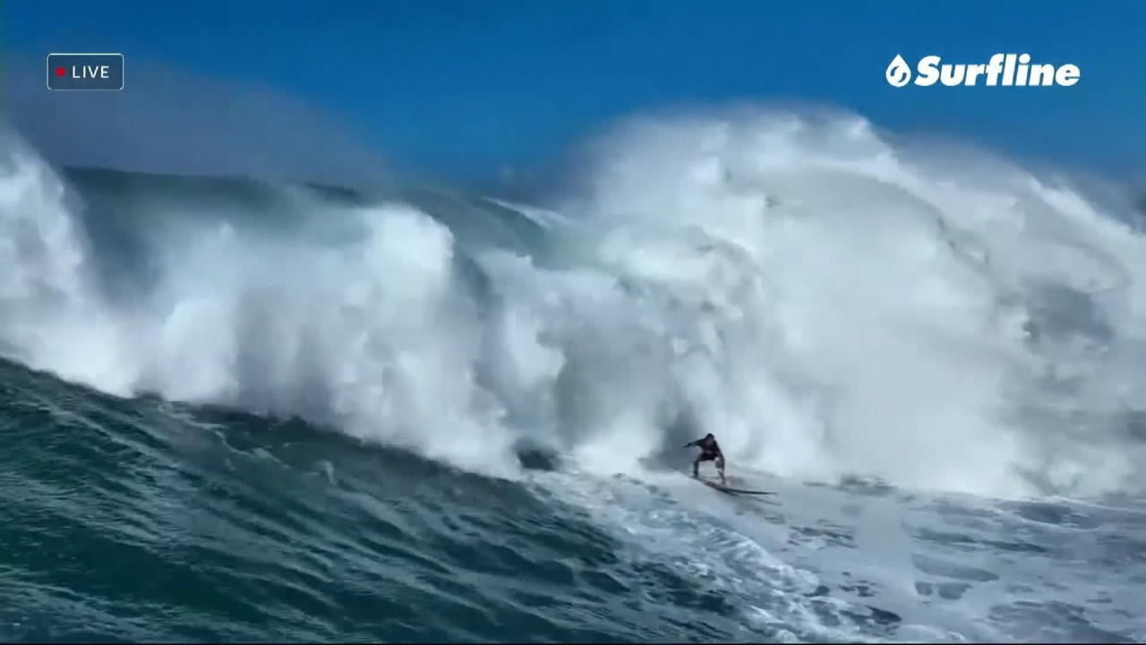 18-Meter-Riesenwellen begeistern Surf-Szene "The Eddie" auf Hawaii