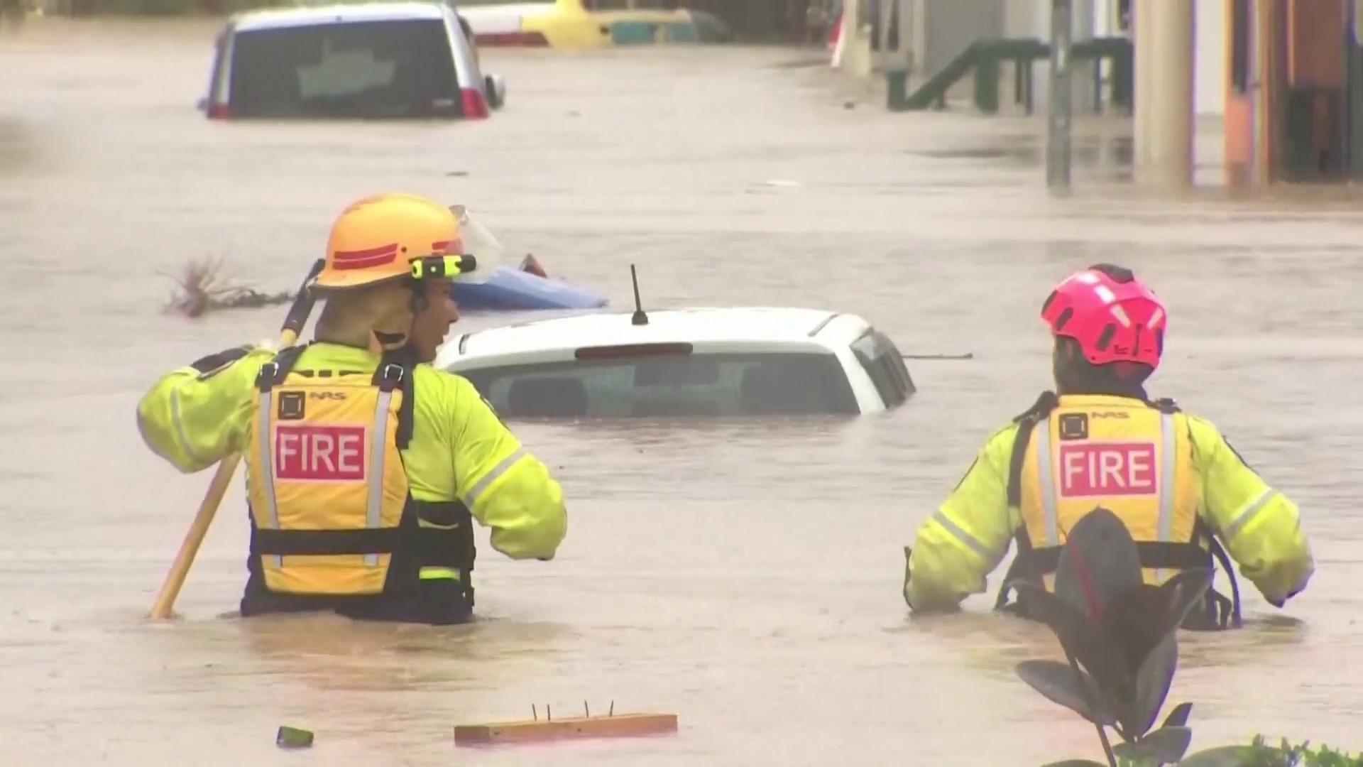 Heftige Überflutungen in Auckland in Neuseeland Flutkatstrophe durch Starkregen