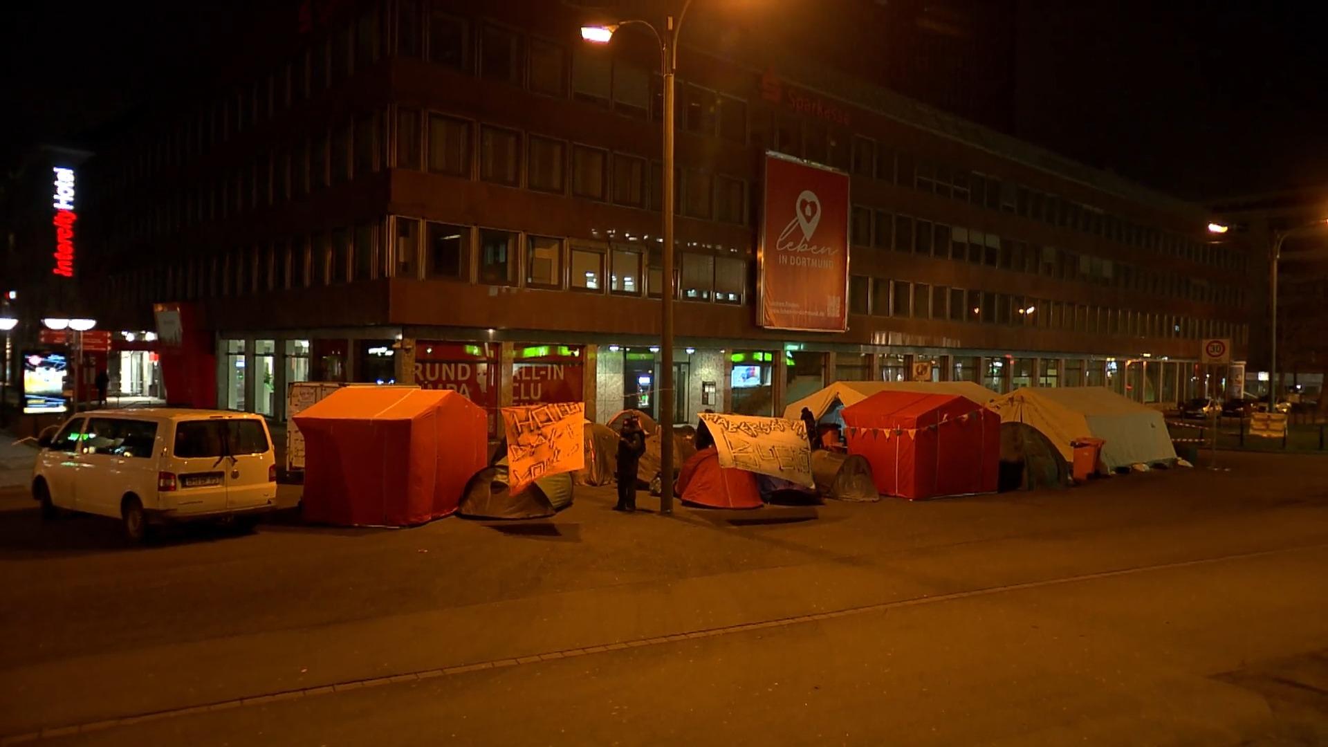 Schlafen statt Strafen Protest in Dortmund
