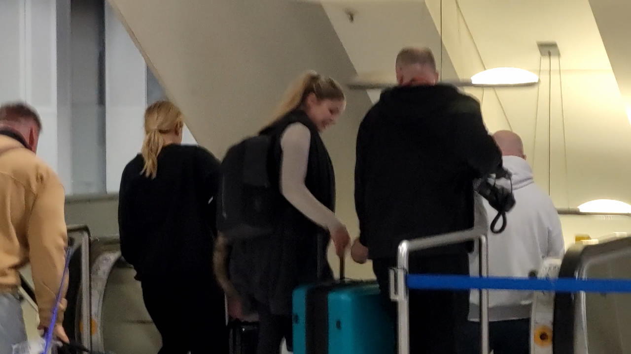 Yvonne und Peter rauschen gemeinsam ab Rückkehr der Dschungel-Promis