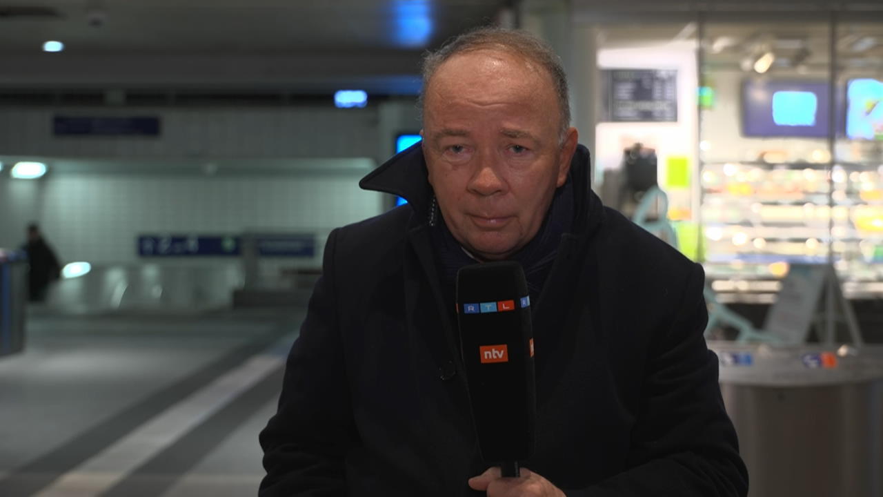 Junge nach Bahnunglück außer Lebensgefahr RTL-Reporter Uli Klose in Recklinghausen