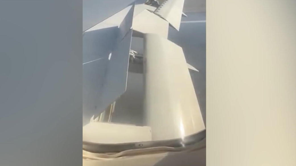 Flugzeugturbine geht in Flammen auf Boing 767 wird evakuiert