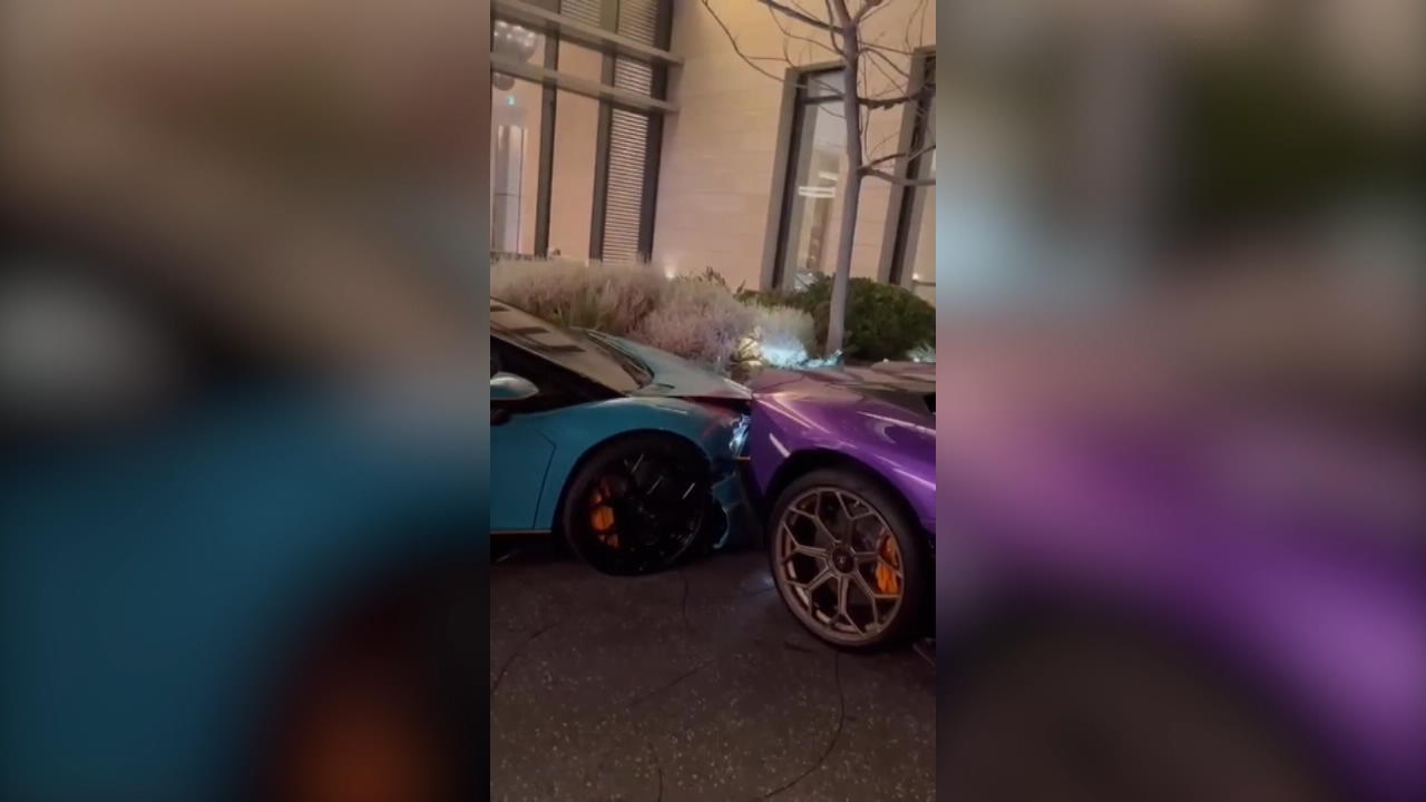 Parkservice zerstört zwei Lamborghinis Luxus-Crash in Australien