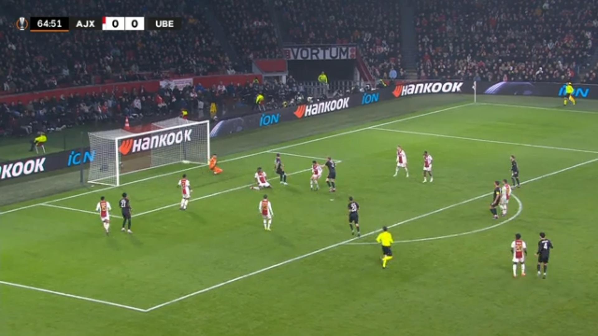 Union geht gegen Ajax in Führung – aber nur für Sekunden! VAR greift ein