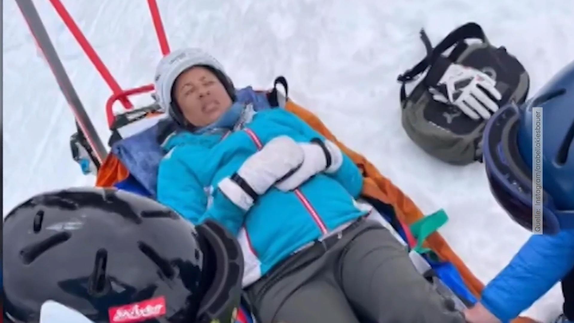 Arabella Kiesbauer hatte schweren Skiunfall Bergrettung muss anrücken