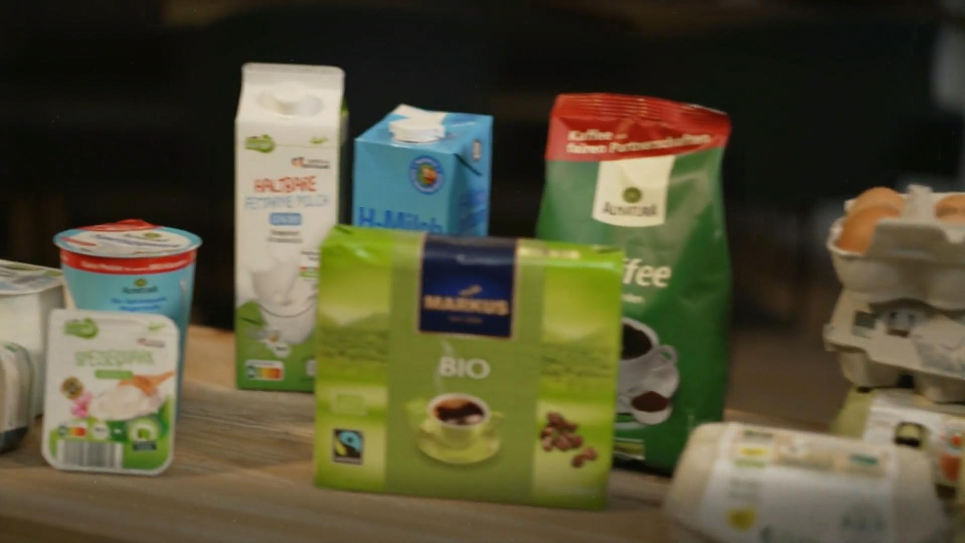 Bio-Ware vom Discounter, Supermarkt oder aus dem Bioladen Vergleich von Bio-Produkten