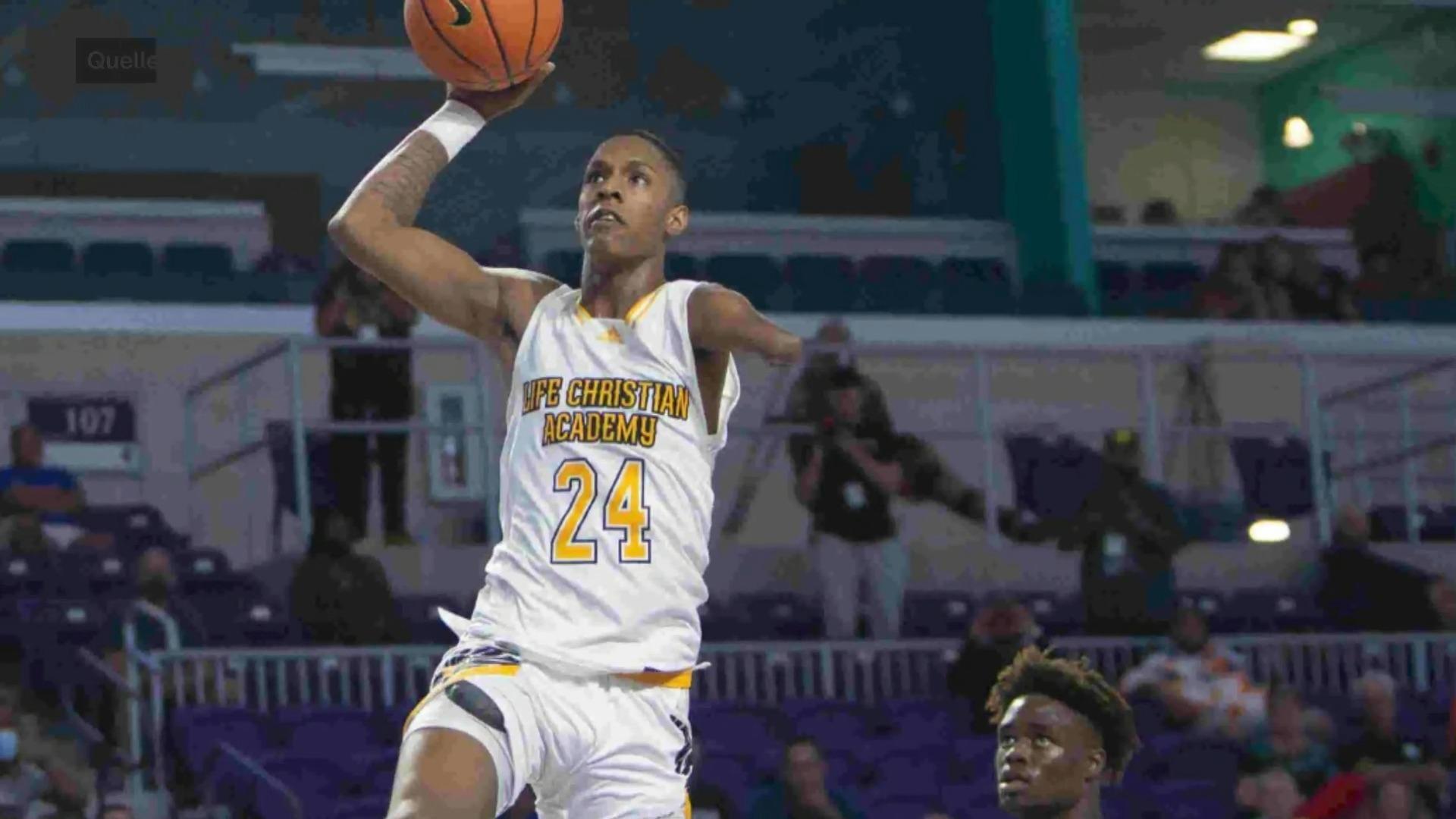Einarmiger Basketballer mischt College-Liga auf Trotz Handicap