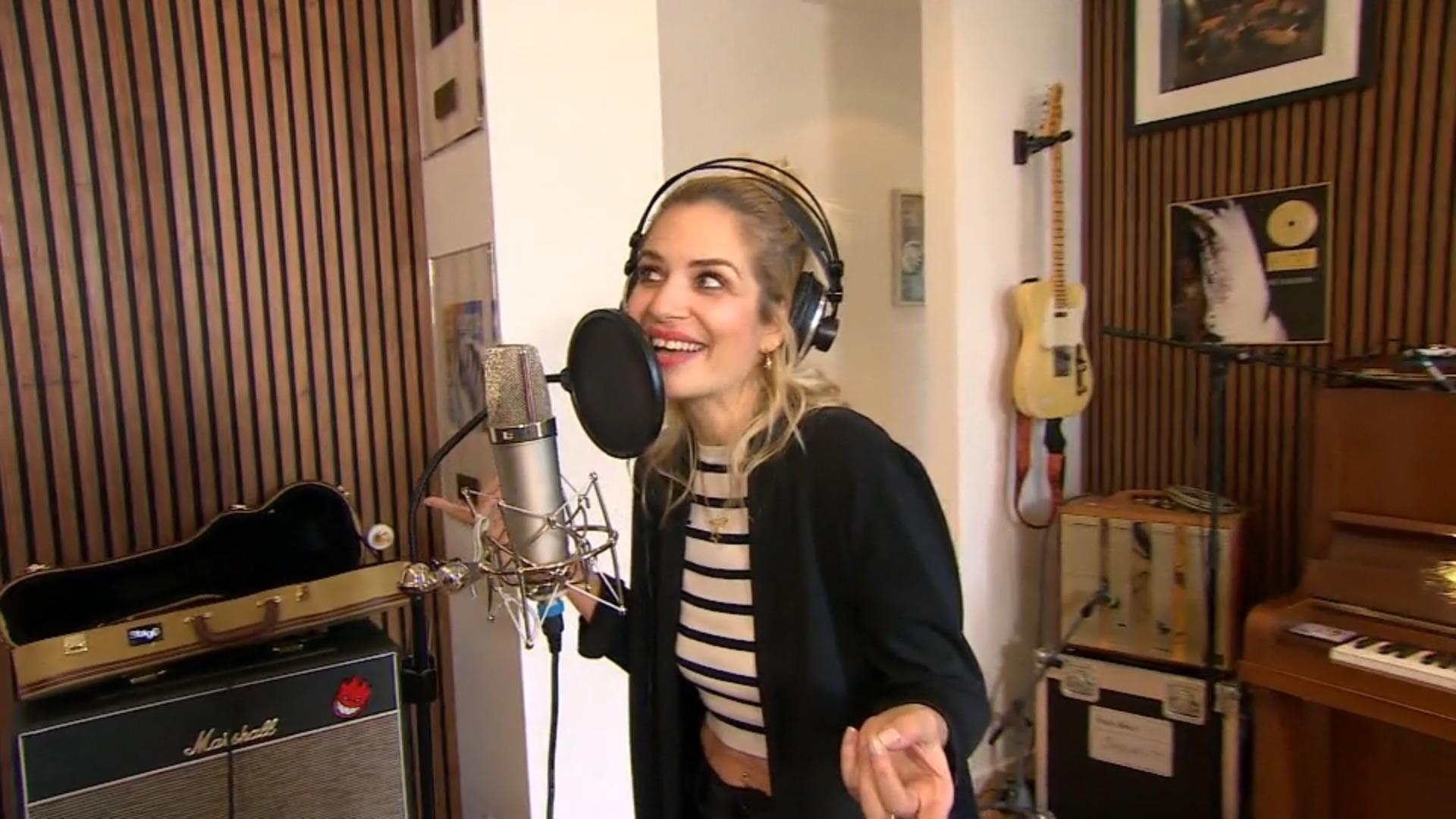 Schauspielerin Susan Sideropoulos singt jetzt GZSZ-Star bringt Single raus