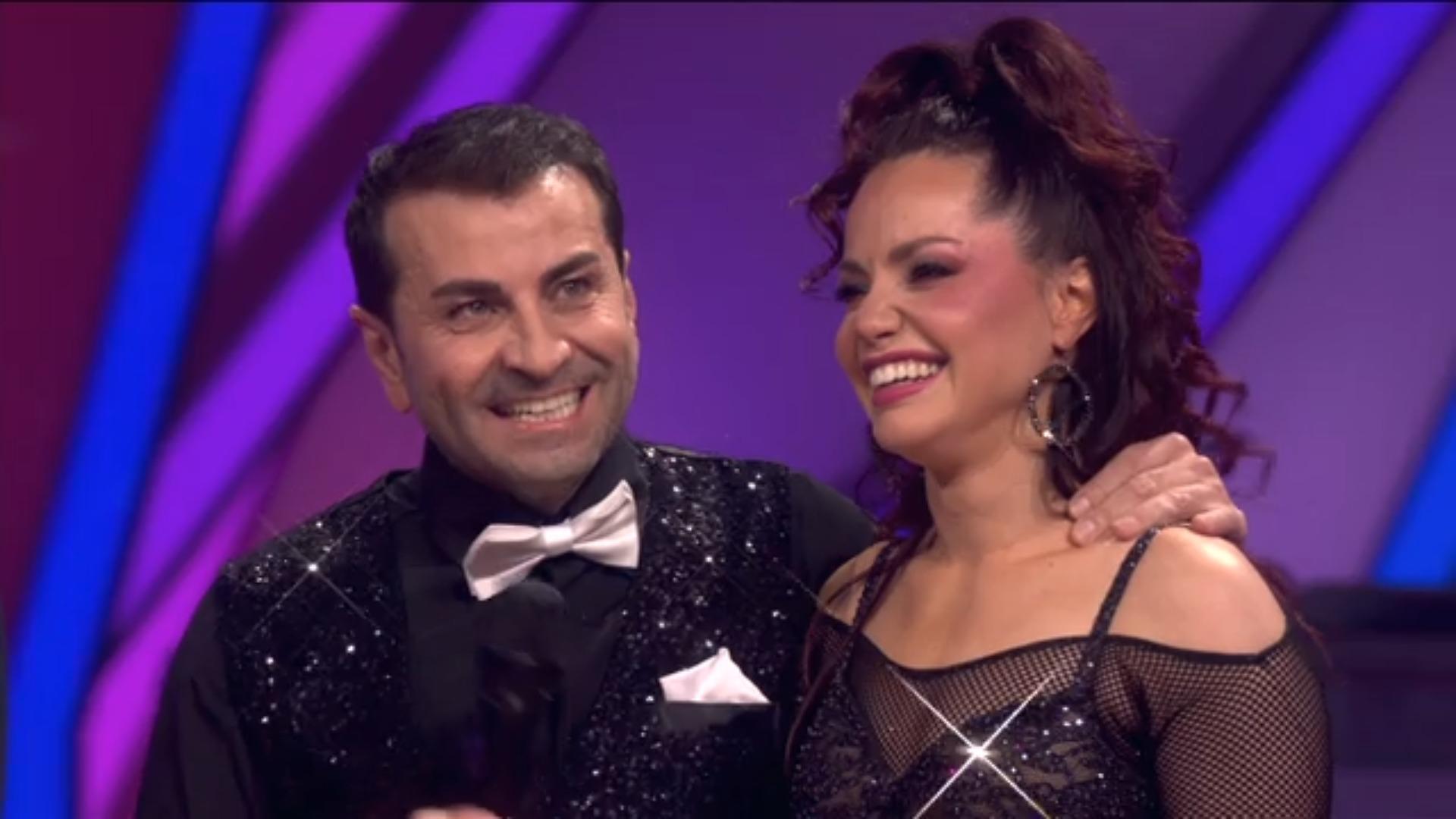 Ali und Christina tanzen den Quickstep zu "Together Forever" Hoppelhase Hans?