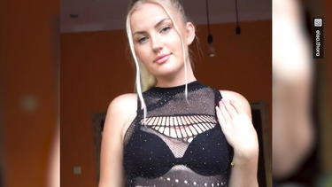 Erst ausziehen, dann einziehen! 21-Jährige kauft sich dank OnlyFans