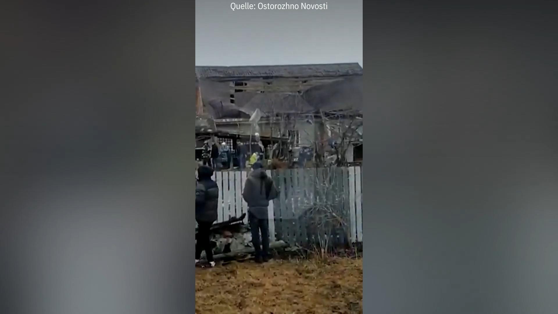 Drohne explodiert 200 Kilometer südlich von Moskau Handybilder zeigen Einschlag