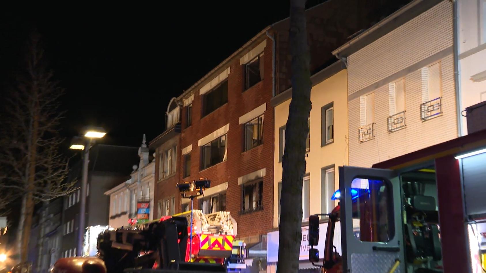 Mehrere Verletzte und ein Baby in Lebensgefahr Gasexplosion Eschweiler