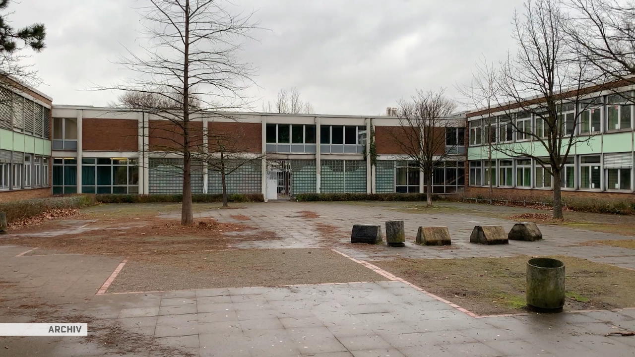 Minderjährige stechen zu Messer an Schulen