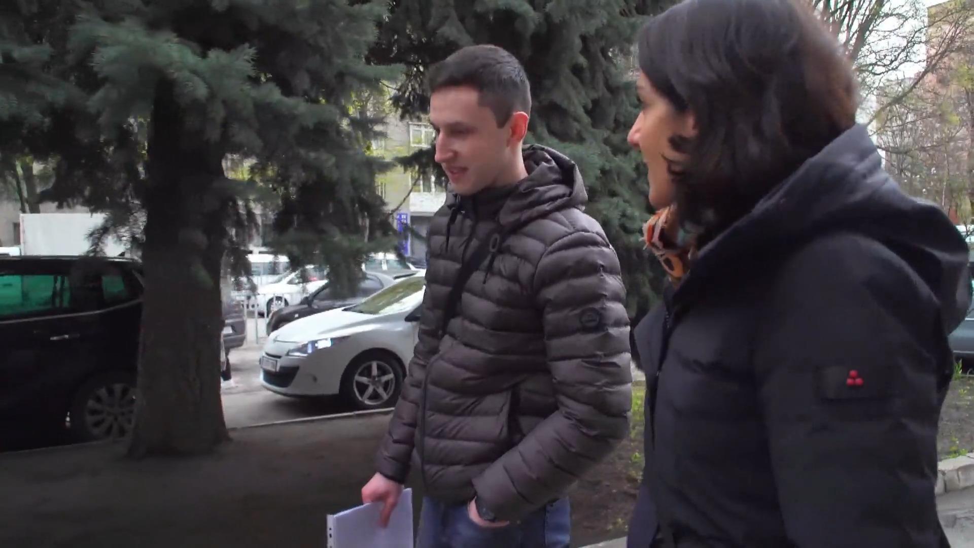 "Die Sorge ist, dass ich wirklich keine Erfahrung habe" Rekrutenausbildung in der Ukraine