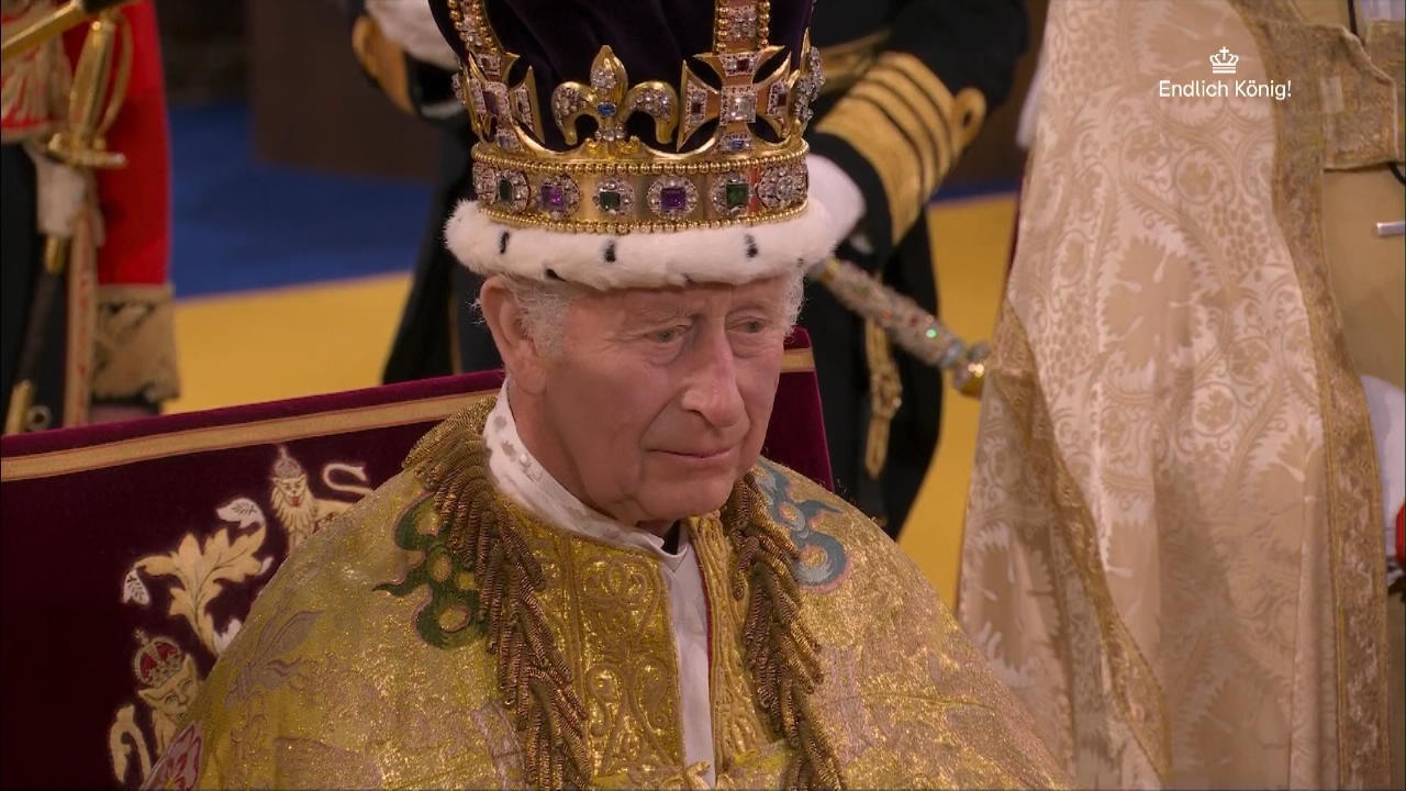 Endlich König! Charles besteigt den Thron God Save The King